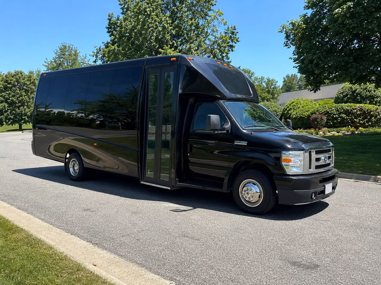 San Mateo Birthday, Sweet 16, & Quinceañera Transportation party bus exterior